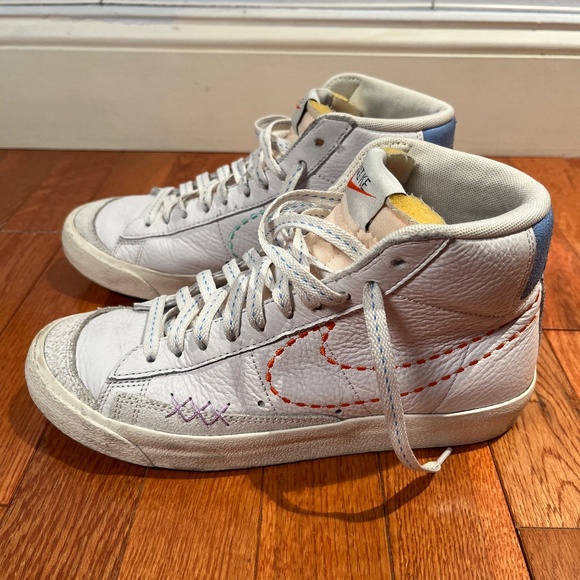 Nike womens white sneakers Modern size 7.5 - Picture 1 of 6